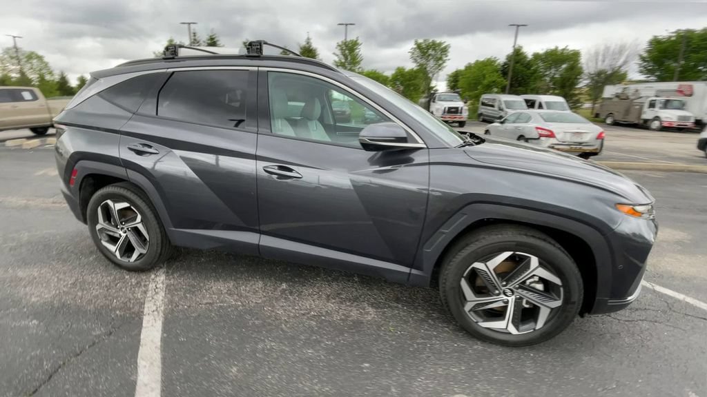 Used 2024 Hyundai Tucson Limited AWD/4WD image 3