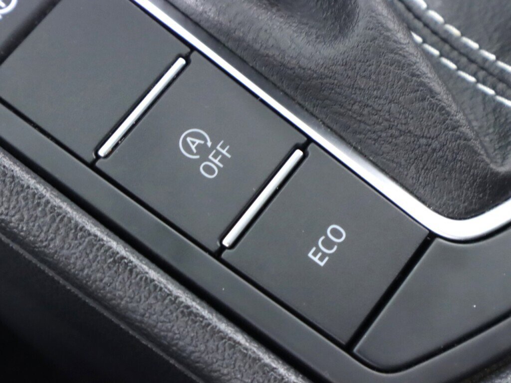 Used 2023 Volkswagen Jetta Sport image 22