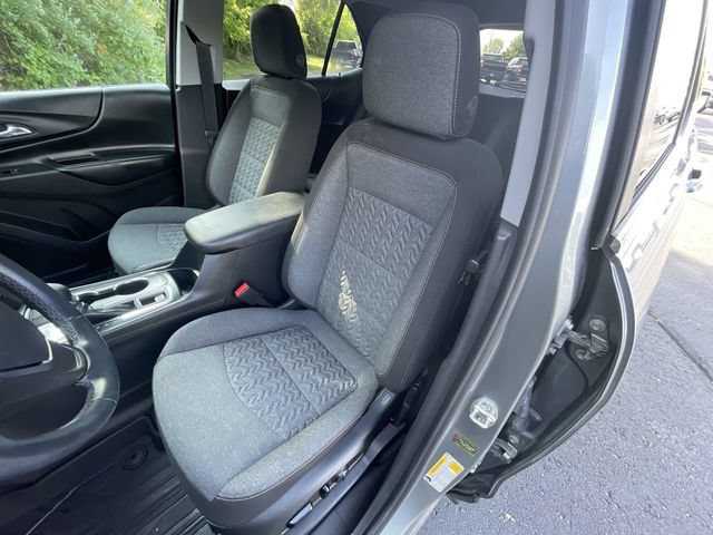 Used 2023 Chevrolet Equinox LT FWD image 19