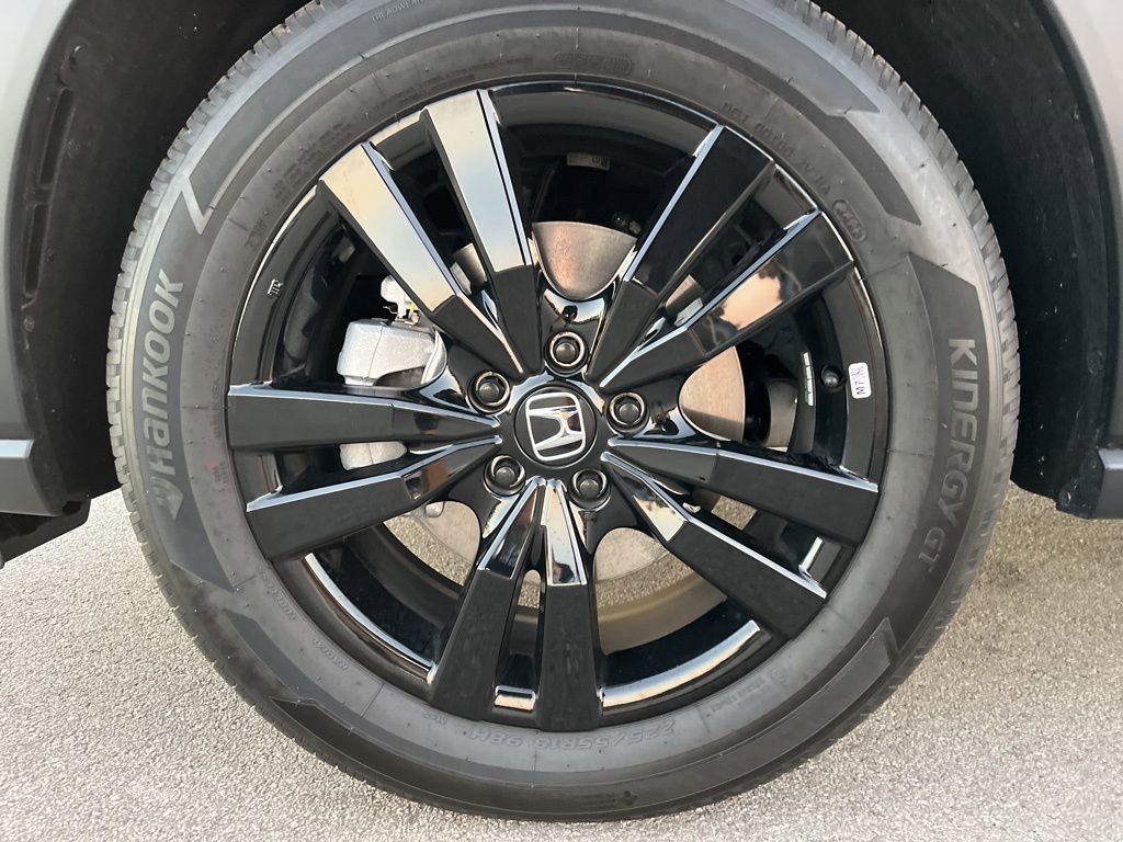 Used 2026 Honda HR-V Sport image 12