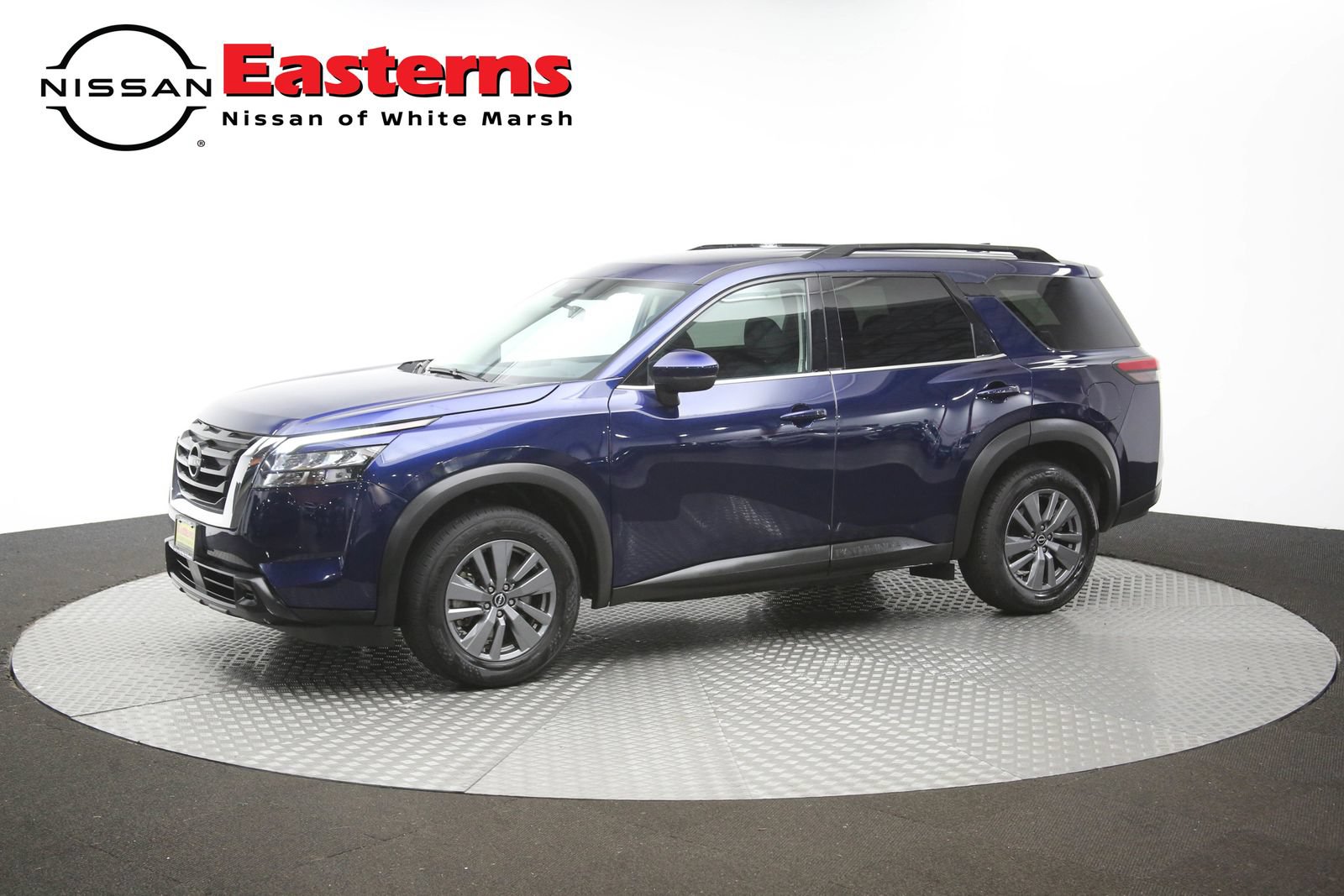 Used 2025 Nissan Pathfinder SV FWD image 56