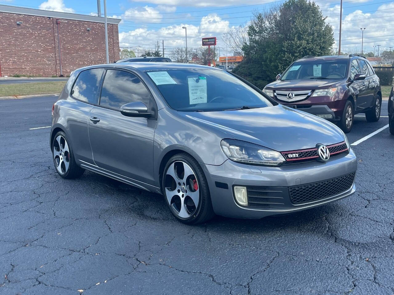 Used 2011 Volkswagen GTI 2-Door FWD image 4