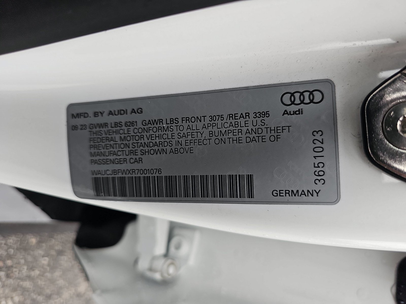 Used 2024 Audi e-tron GT Premium Plus AWD/4WD image 30