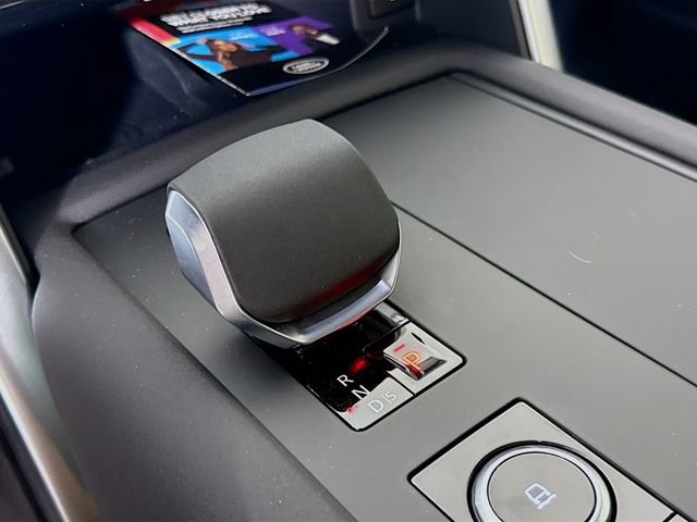 New 2026 Land Rover Discovery Dynamic SE AWD/4WD image 19