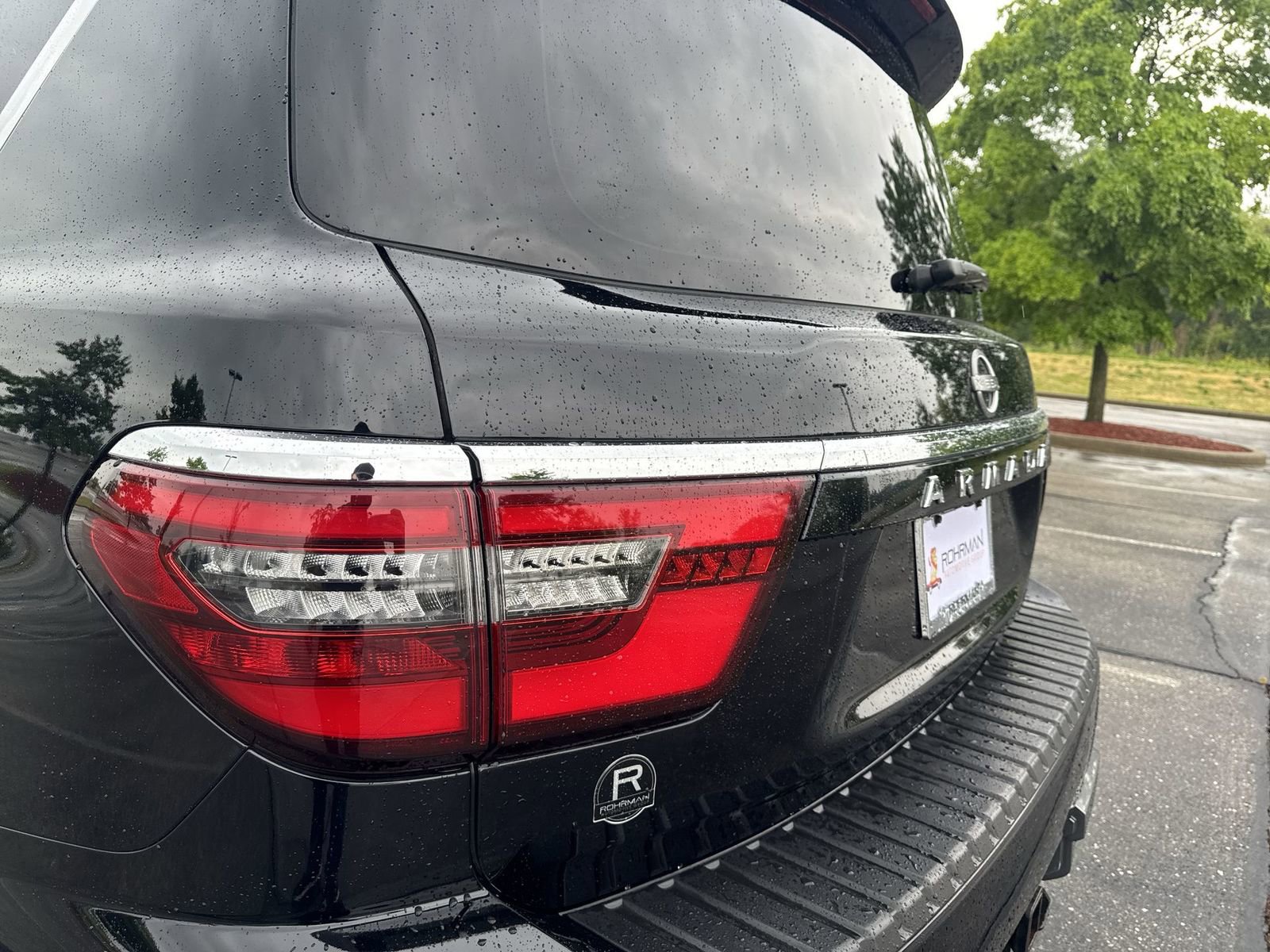 Used 2022 Nissan Armada SL AWD/4WD image 28