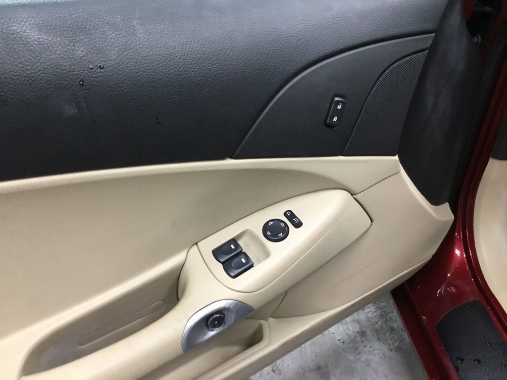 Used 2005 Chevrolet Corvette Coupe w/ Preferred Equipment Group image 6