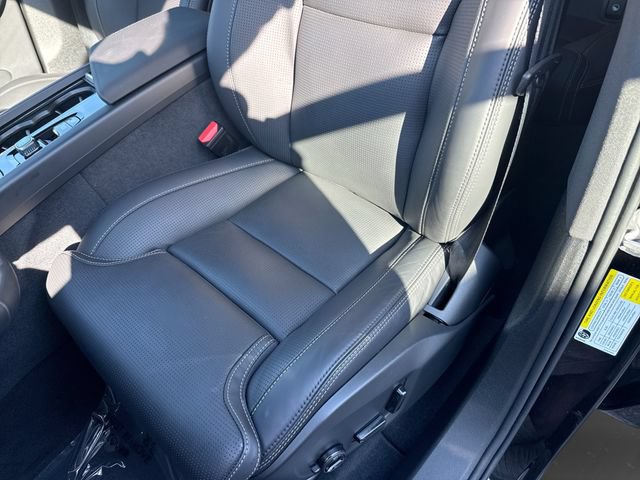 New 2026 Volvo XC60 B5 Ultra w/ Climate Package AWD/4WD image 14