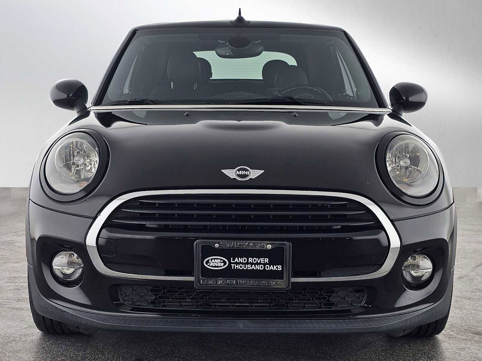 Used 2017 MINI Cooper Convertible image 8
