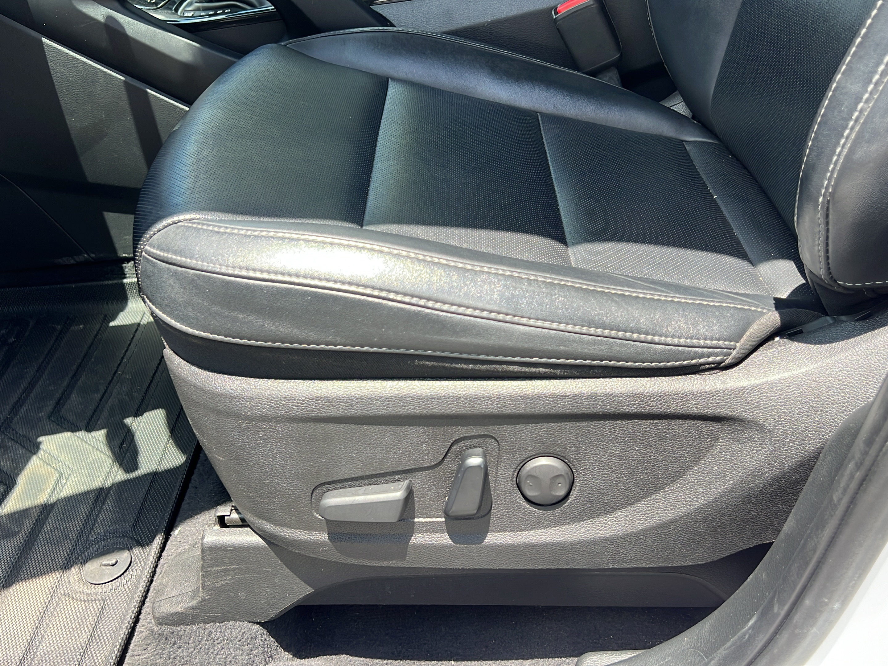 Certified 2023 Kia Telluride S AWD/4WD image 14