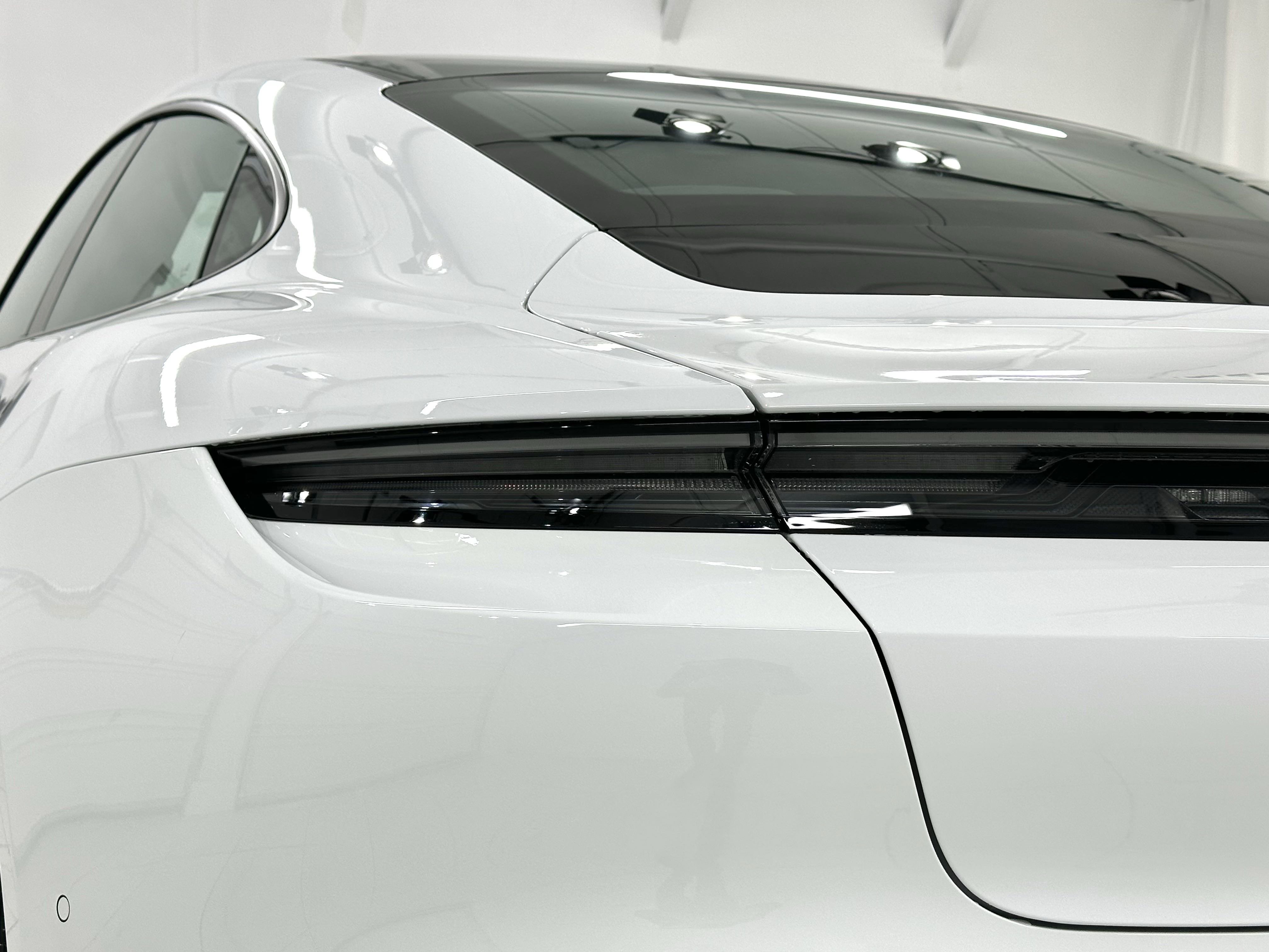 New 2025 Porsche Taycan image 18