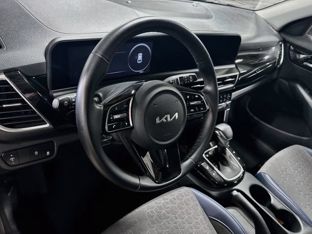 Used 2024 Kia Seltos S AWD/4WD image 9