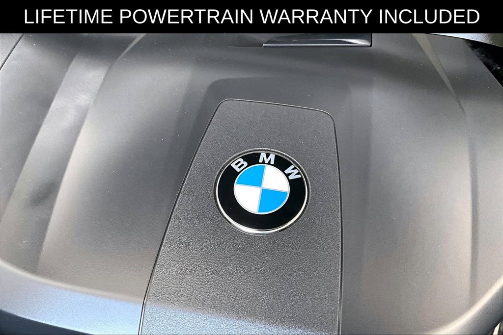 Used 2026 BMW 740i RWD image 42