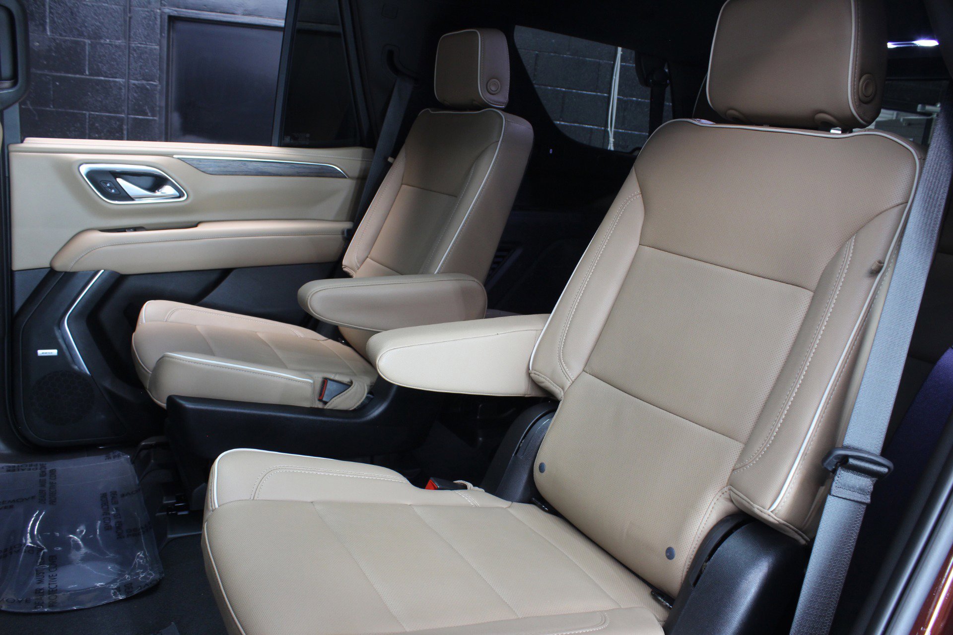 Used 2023 Chevrolet Tahoe Premier RWD image 40