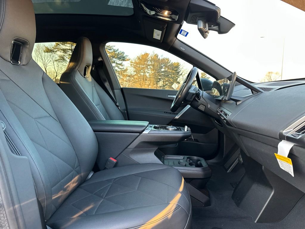 Used 2025 BMW iX xDrive50 w/ Premium Package image 24