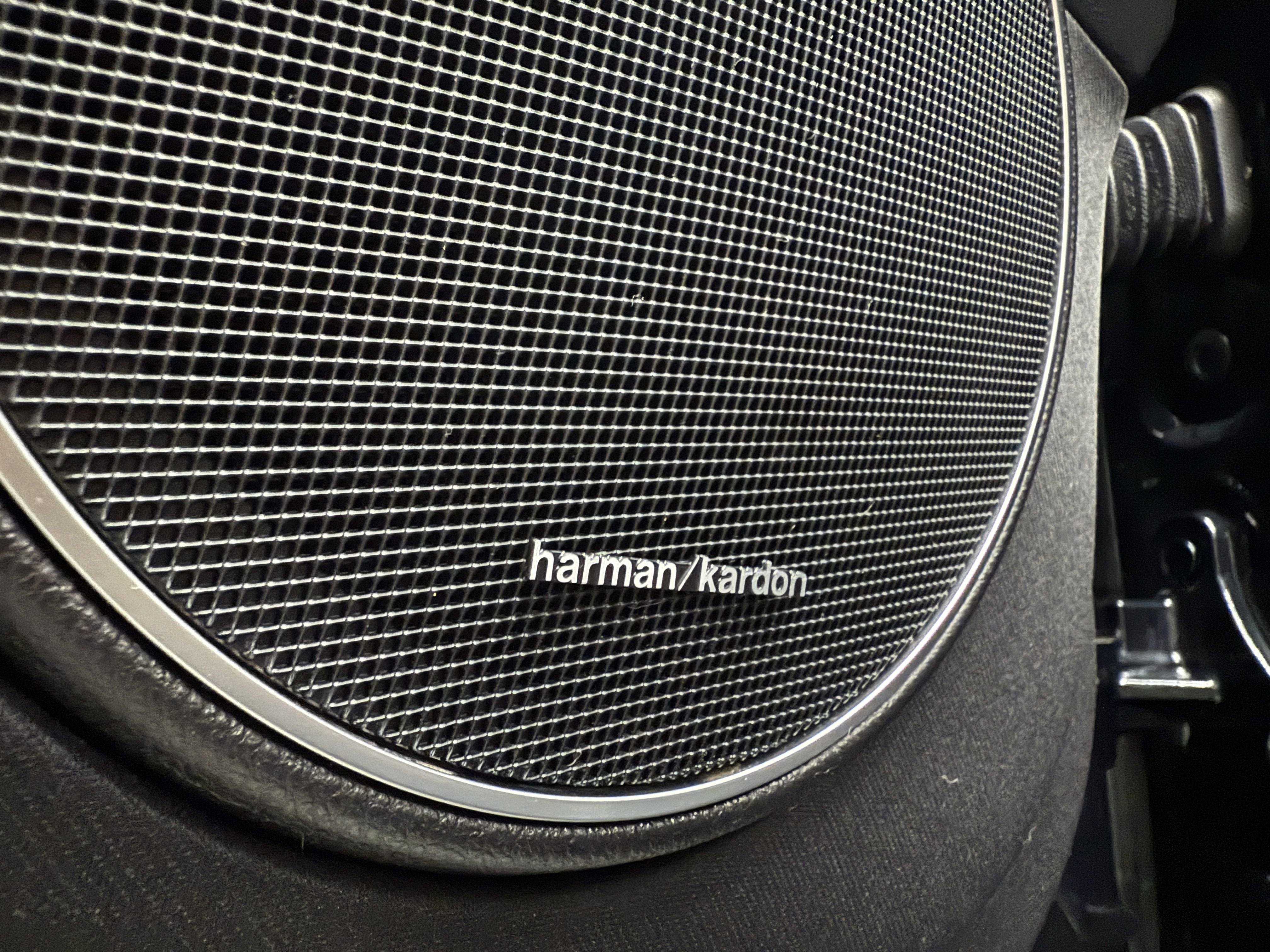 Used 2012 Mercedes-Benz C 300 4MATIC Sedan image 11