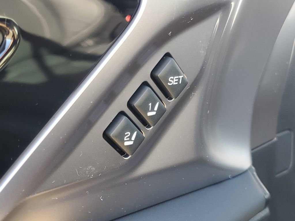 Certified 2025 Subaru Outback Touring XT AWD/4WD image 10