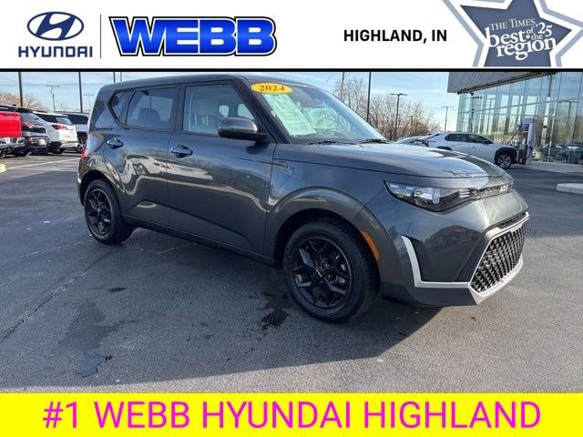 Used 2024 Kia Soul LX w/ Option Group 015
