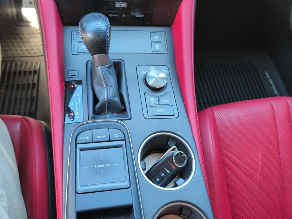 Used 2015 Lexus RC F w/ Performance Package RWD image 9