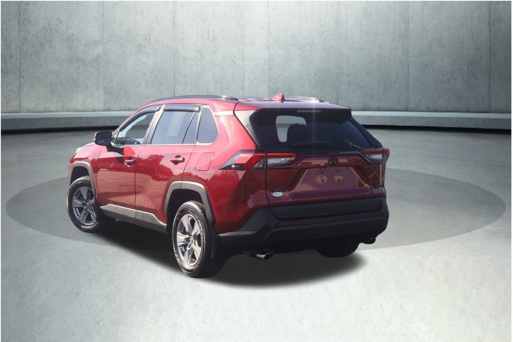 Used 2022 Toyota RAV4 XLE w/ Convenience Package AWD/4WD image 16