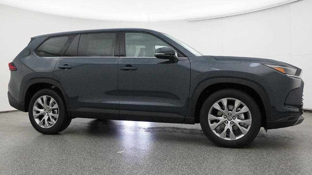New 2026 Toyota Grand Highlander FWD image 48