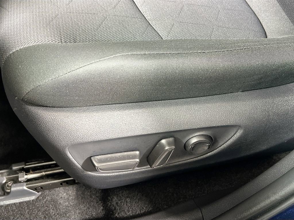Certified 2025 Toyota RAV4 XLE image 18