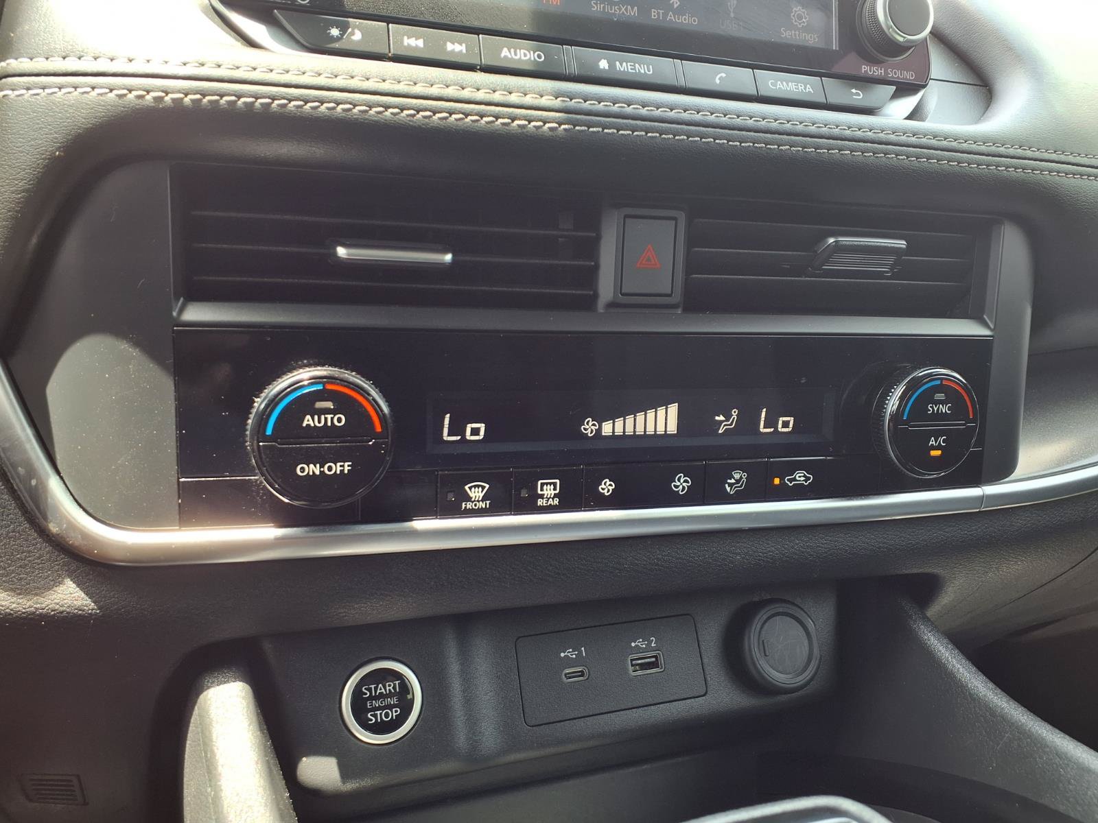 Used 2023 Nissan Rogue SV FWD image 6