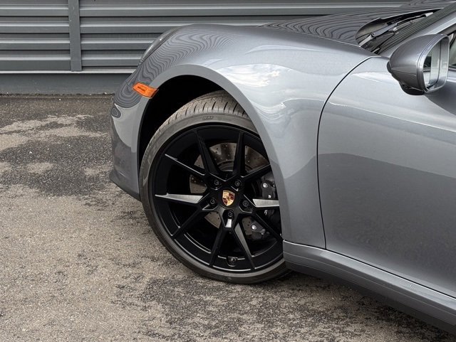 New 2026 Porsche 911 Carrera T image 12