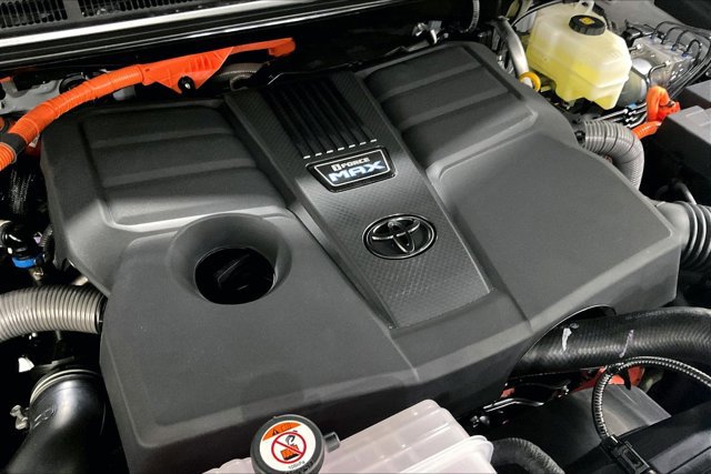 New 2026 Toyota Sequoia Platinum AWD/4WD image 32