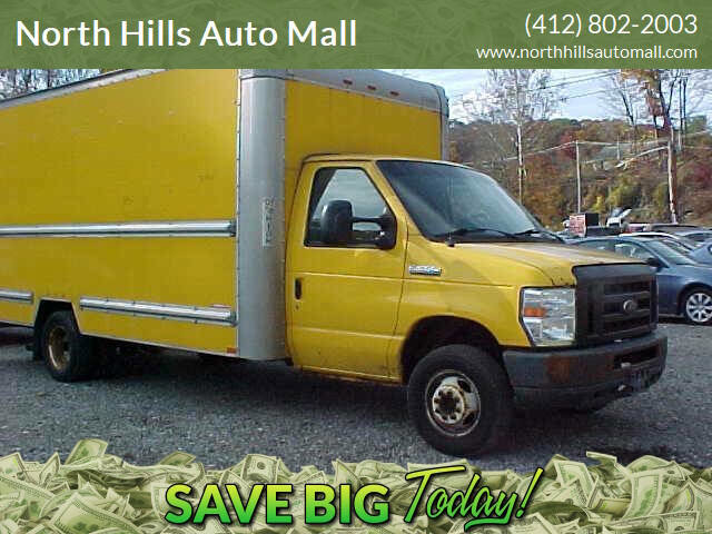Used 2012 Ford E-350 and Econoline 350 Super Duty w/ Payload Pkg