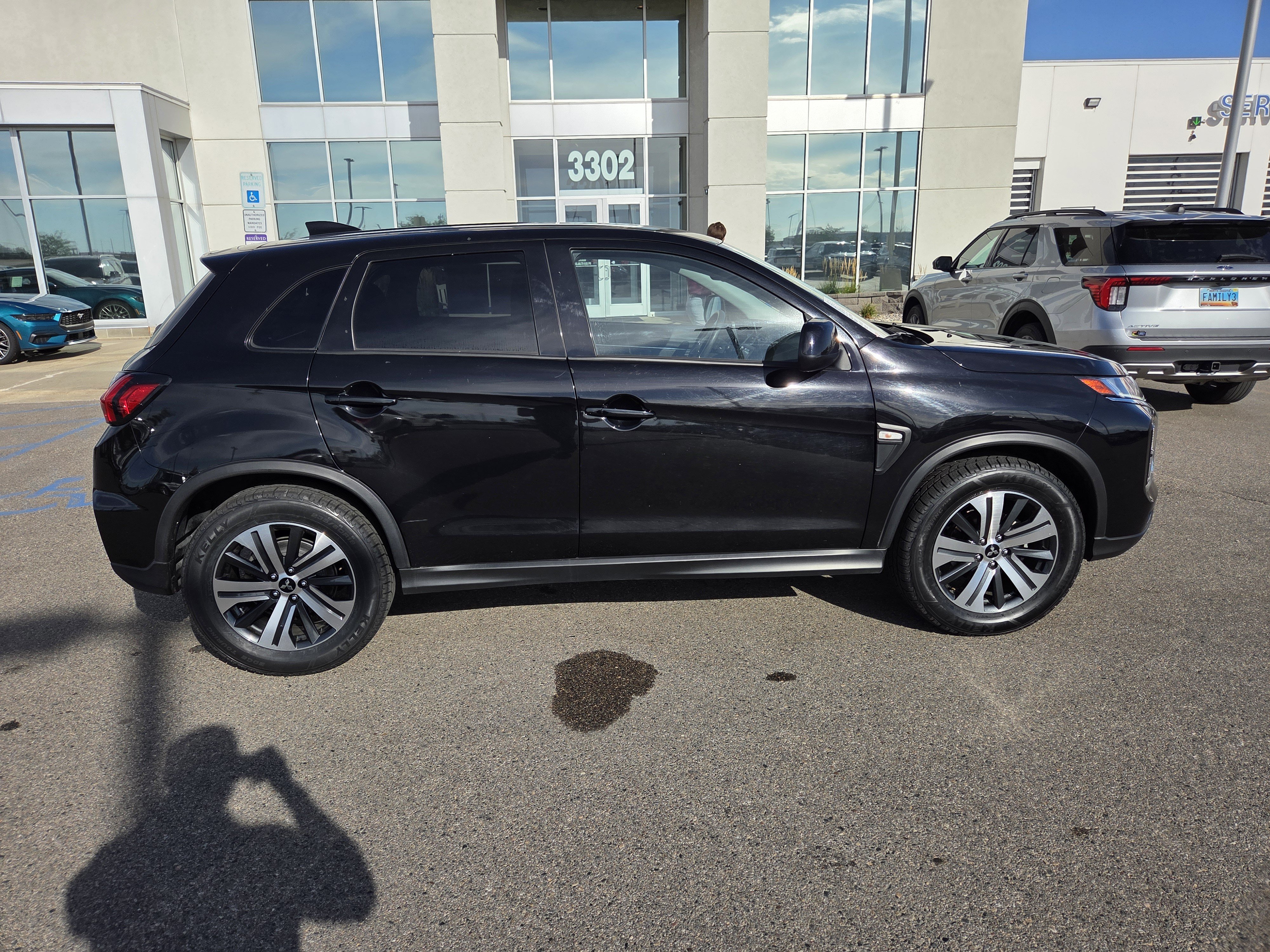 Used 2024 Mitsubishi Outlander Sport ES AWD/4WD image 30