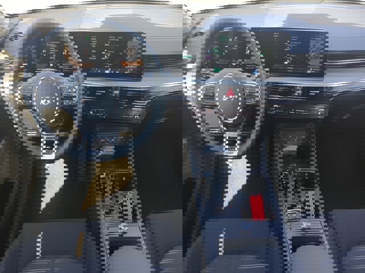 New 2026 Kia K5 LXS image 12