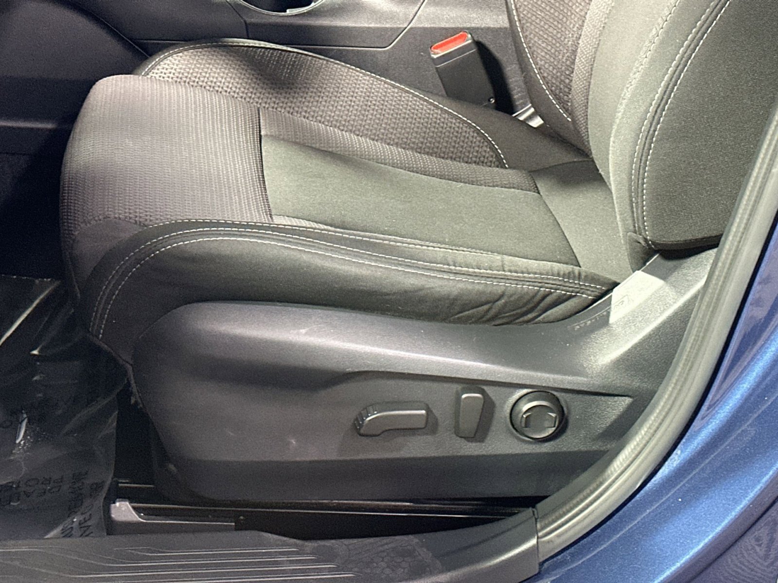 Used 2021 Subaru Outback Premium image 14