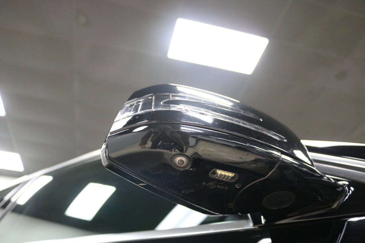 Used 2015 Mercedes-Benz E 63 AMG S-Model image 86