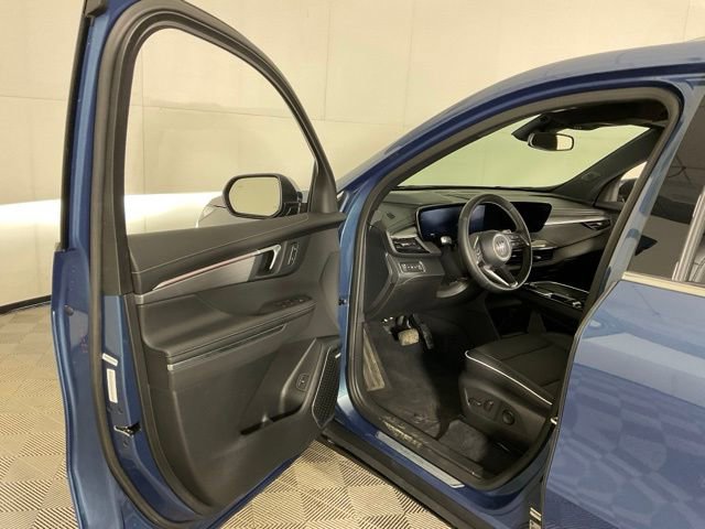 Used 2025 Buick Enclave Preferred image 26