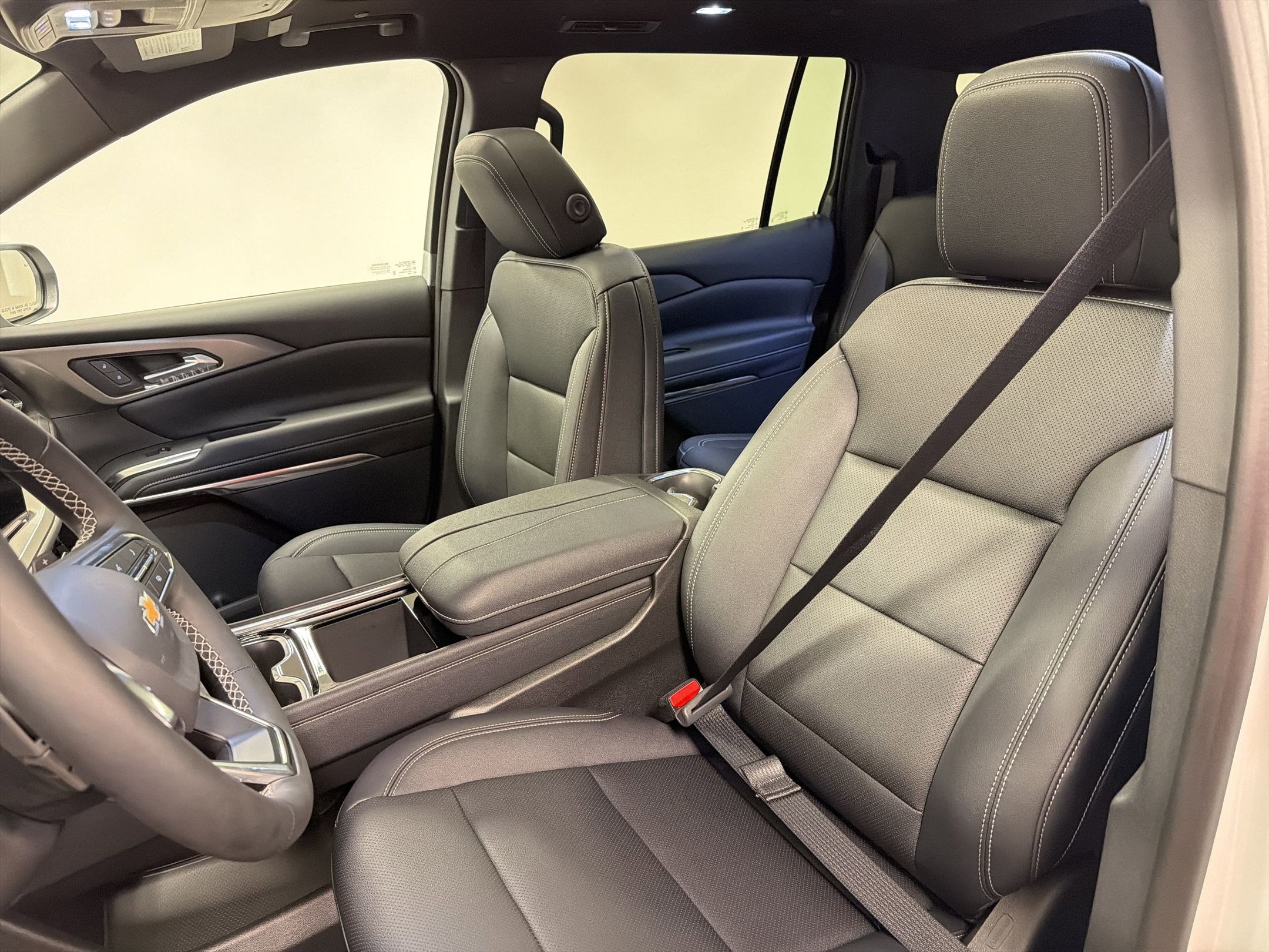 New 2026 Chevrolet Traverse LT w/ Sun and Wheel Package image 22