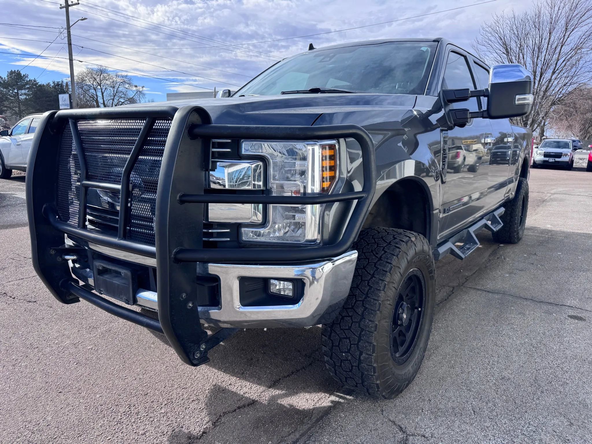 Used 2019 Ford F250 Lariat w/ Lariat Ultimate Package image 4