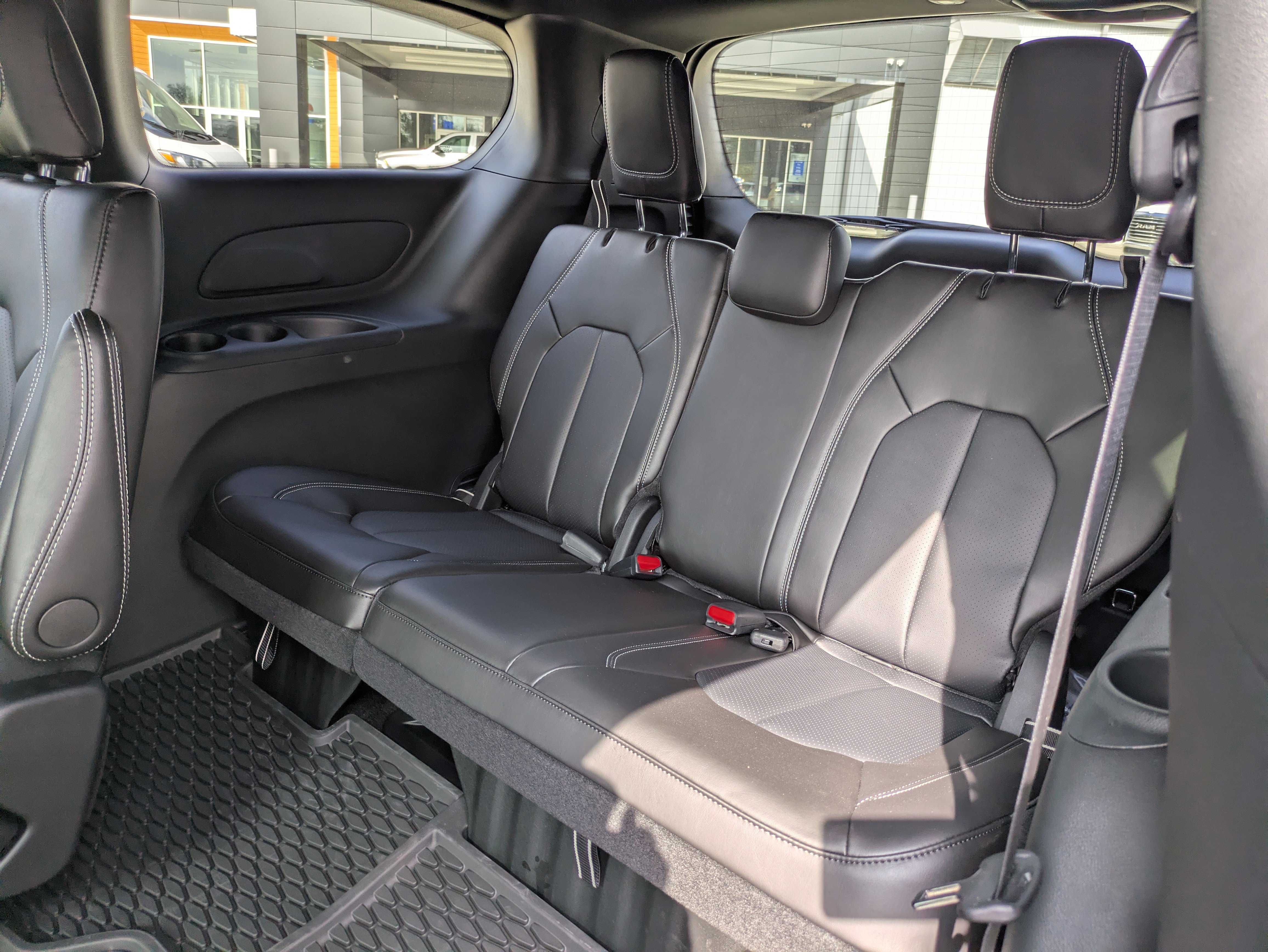 New 2026 Chrysler Voyager LX image 11