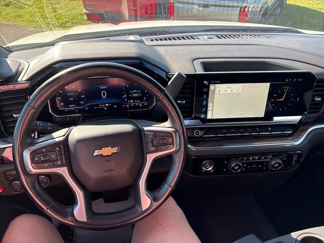 Used 2024 Chevrolet Silverado 1500 LT w/ Work Truck Package AWD/4WD image 10