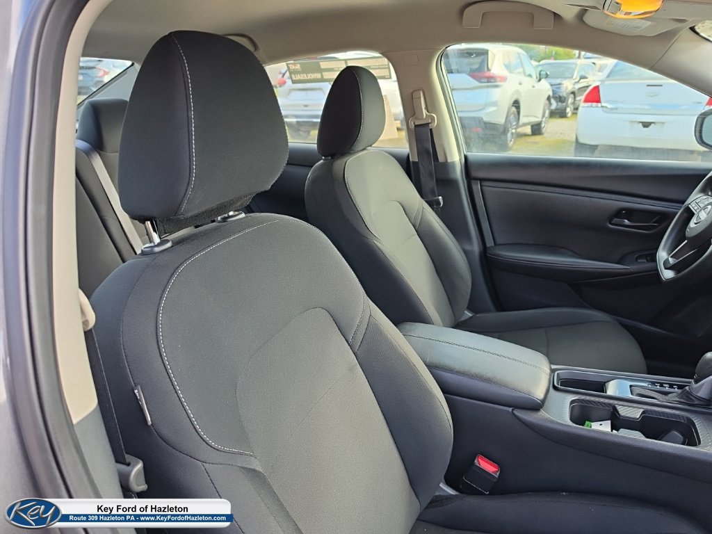 Used 2025 Nissan Sentra S FWD image 17