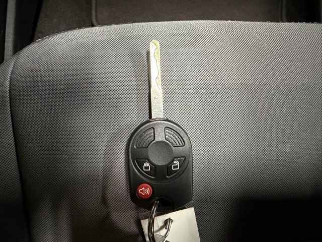 Used 2019 Ford Escape S image 42