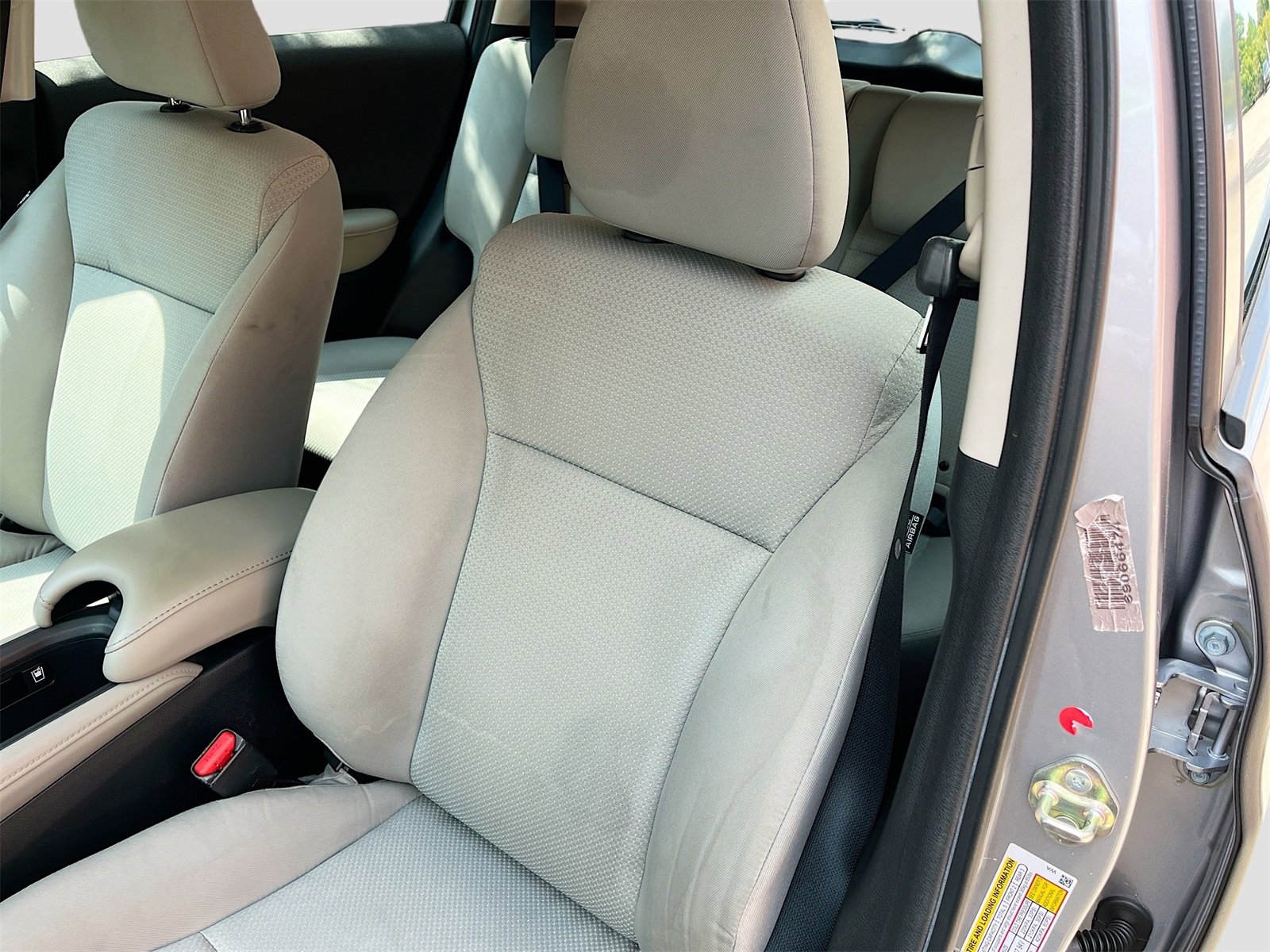 Used 2019 Honda HR-V LX image 18