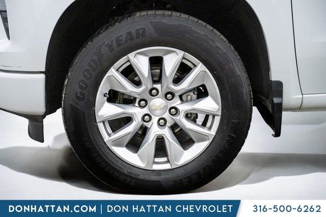 Used 2022 Chevrolet Silverado 1500 Custom image 37
