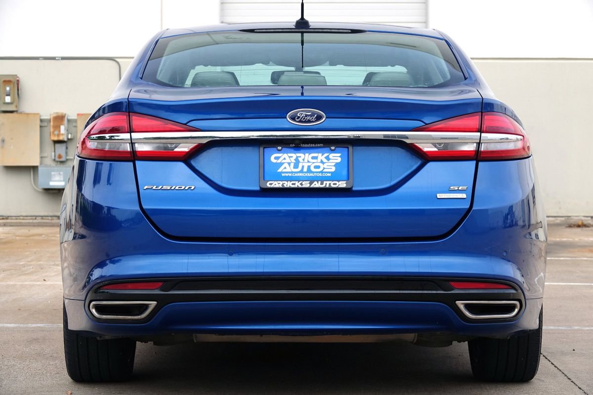 Used 2018 Ford Fusion SE w/ Fusion SE Technology Package image 16