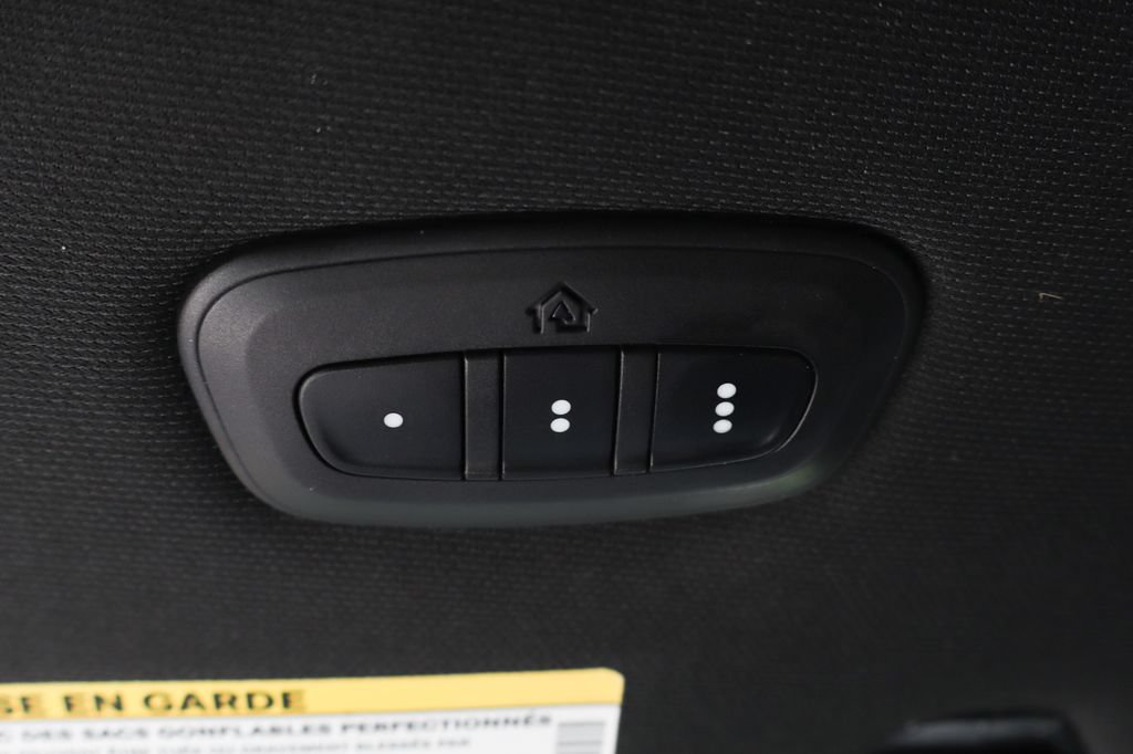 Used 2020 RAM 2500 Laramie w/ Night Edition AWD/4WD image 31