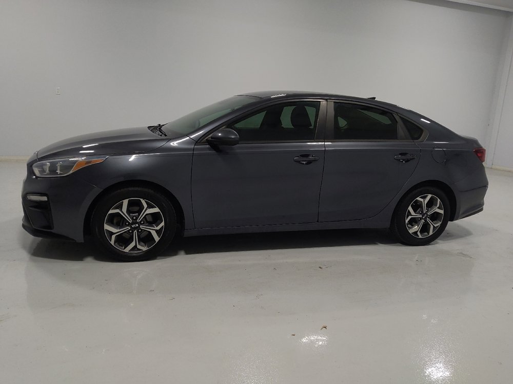 Used 2020 Kia Forte LXS image 2