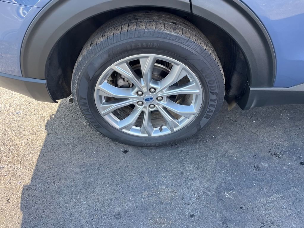 Used 2021 Ford Explorer Limited w/ Equipment Group 301A image 34