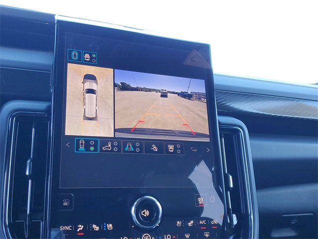 New 2026 GMC Yukon XL AT4 image 19