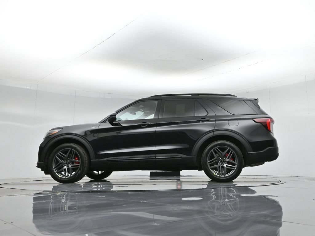 New 2026 Ford Explorer ST-Line w/ ST-Line Street Pack RWD image 54