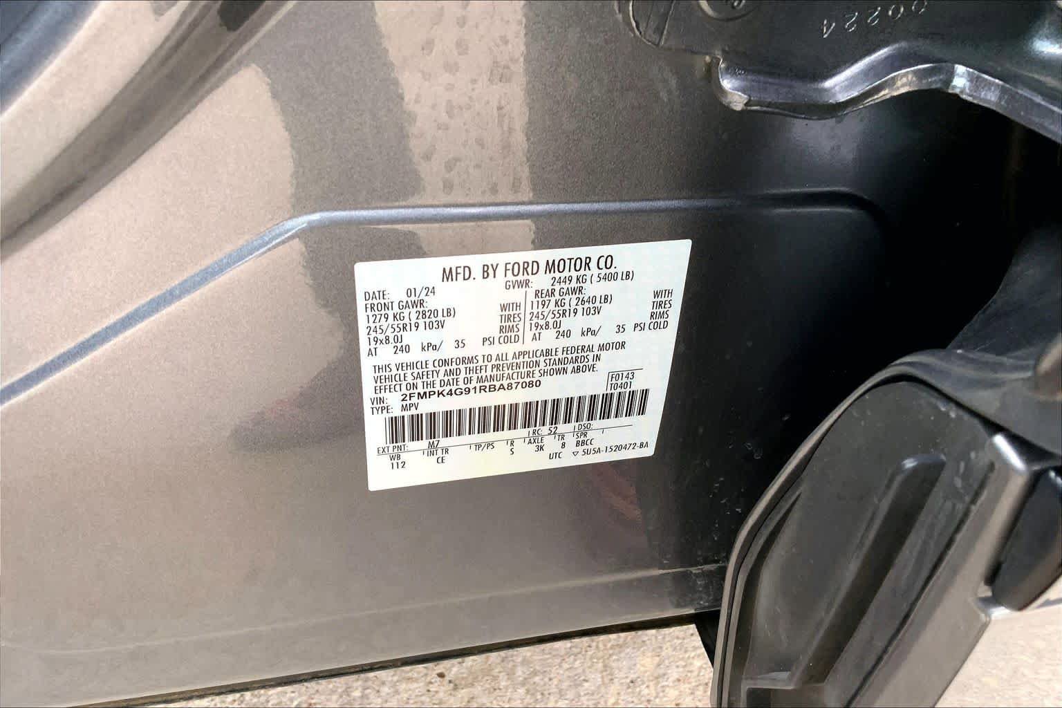 Used 2024 Ford Edge SE w/ Black Appearance Package AWD/4WD image 34