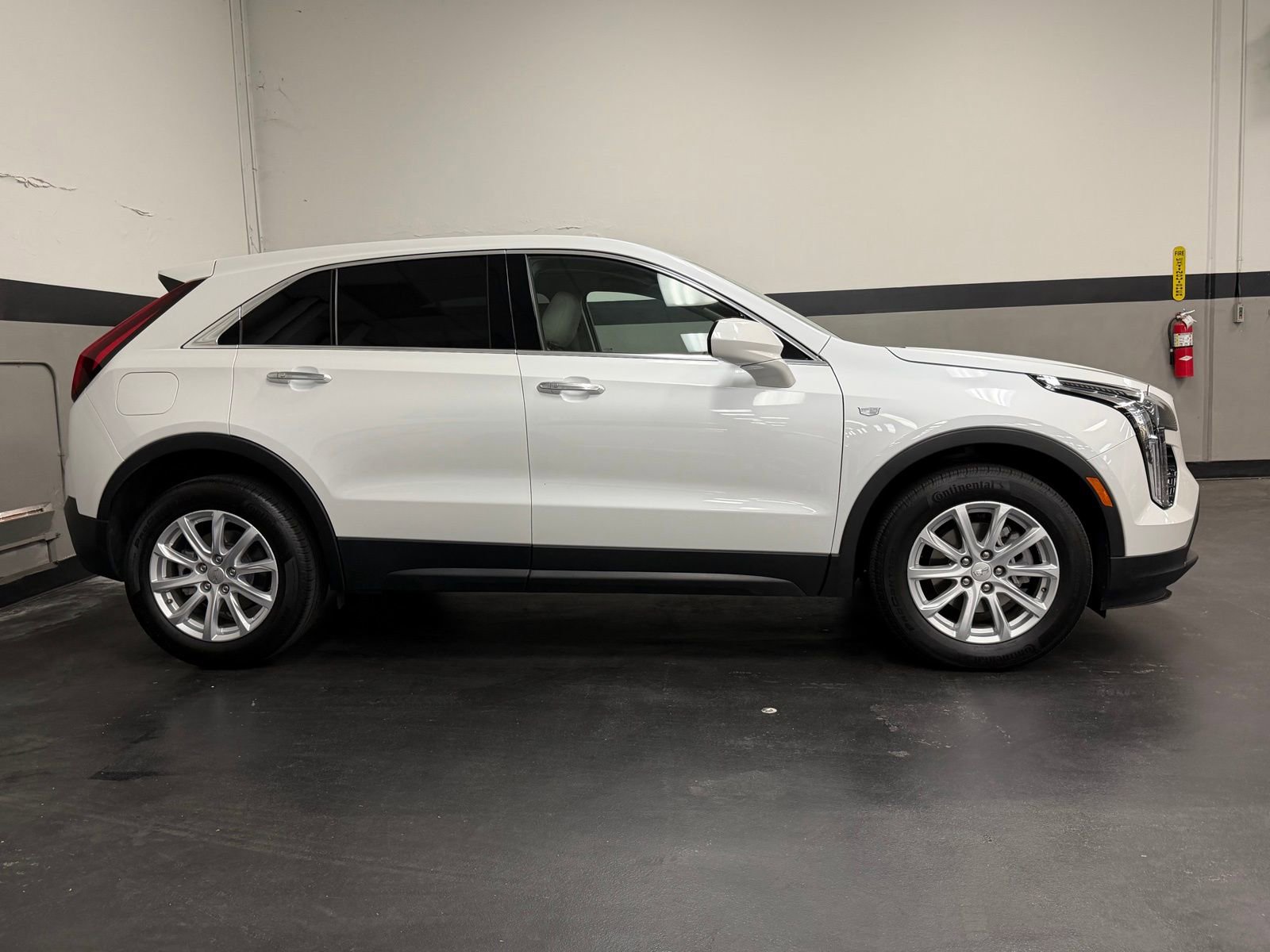 Used 2023 Cadillac XT4 Luxury image 5